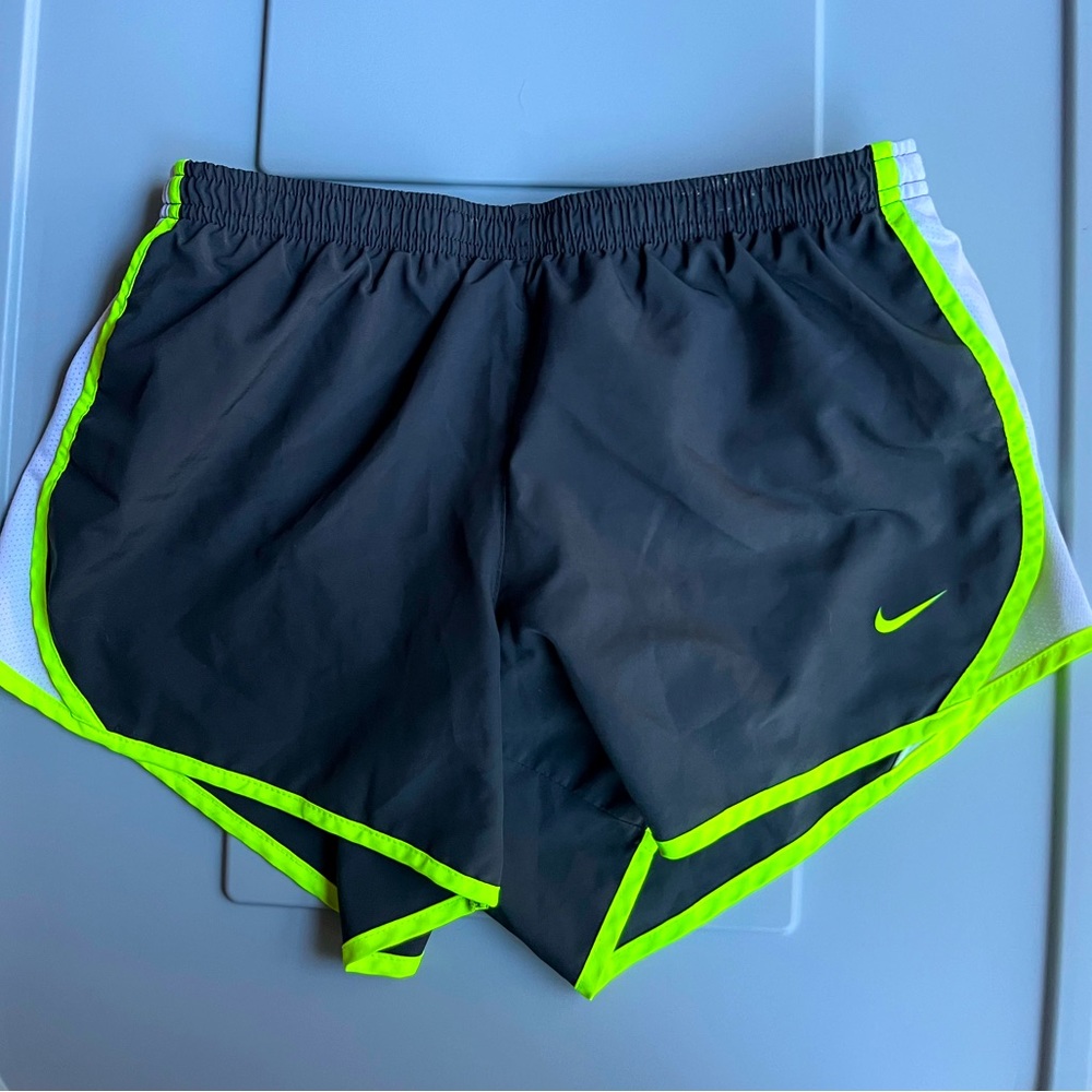 Nike Youth Large Running Shorts